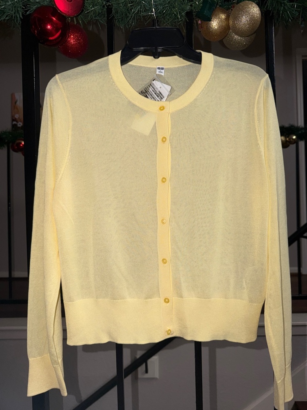 Uniqlo Pale Yellow Crewneck Button-Front Cardigan